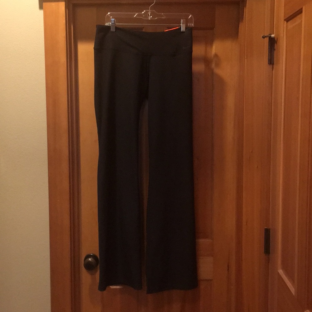 Nike legend slim fit  dri-fit LONG pant